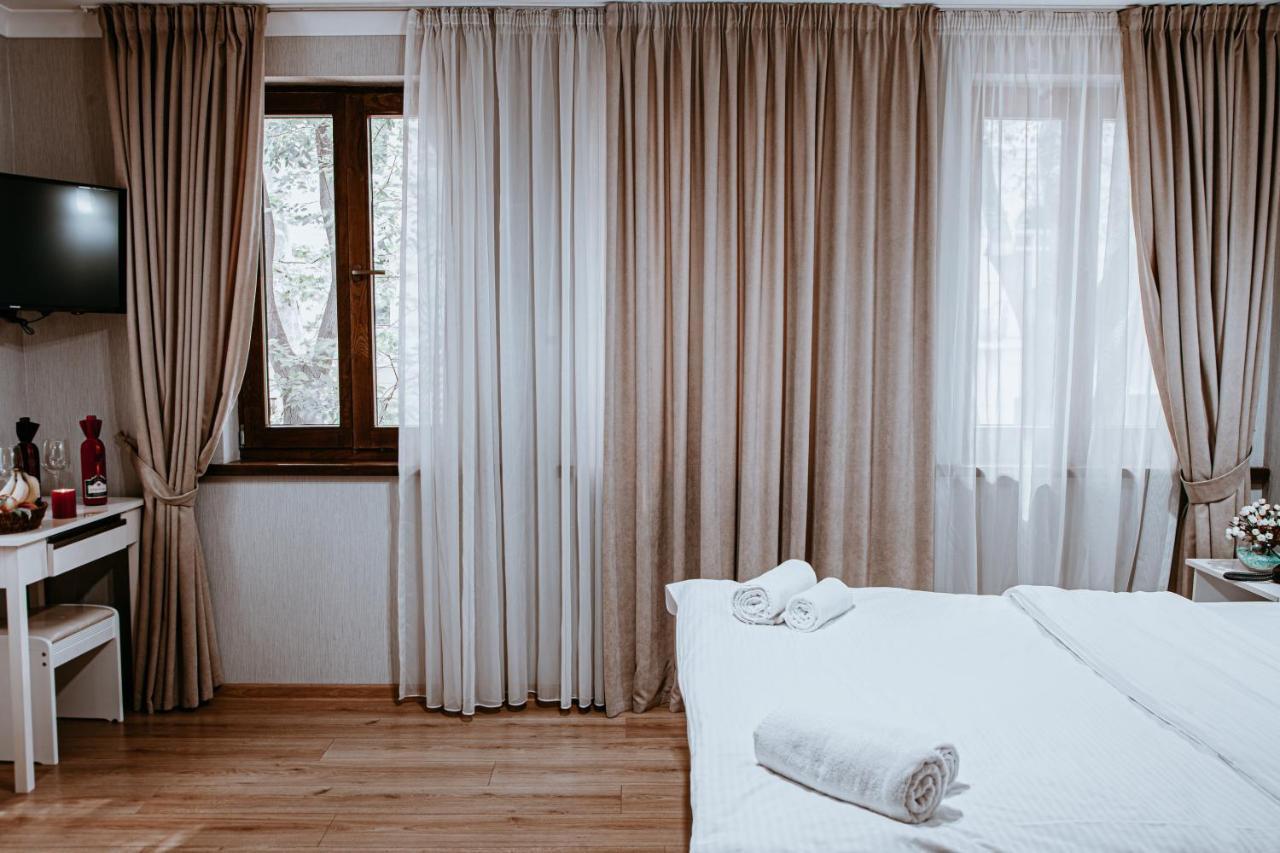 Sama Grand Hotel Tbilisi Esterno foto