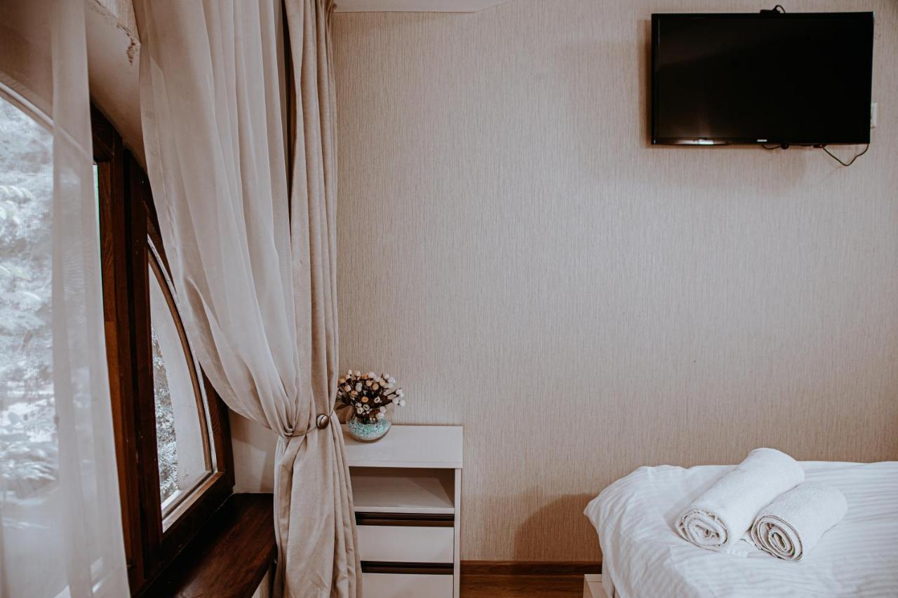 Sama Grand Hotel Tbilisi Esterno foto