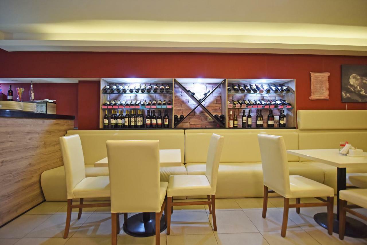 Sama Grand Hotel Tbilisi Esterno foto