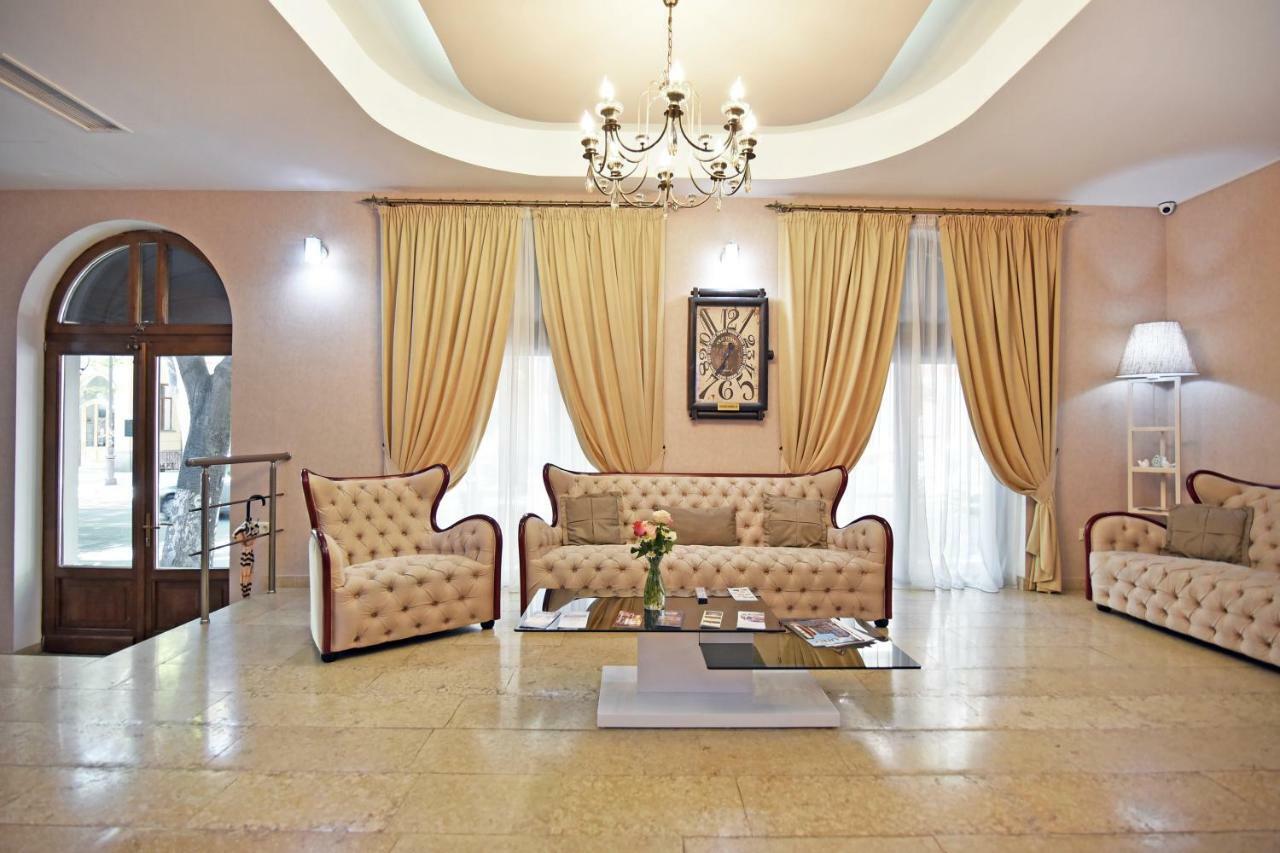 Sama Grand Hotel Tbilisi Esterno foto